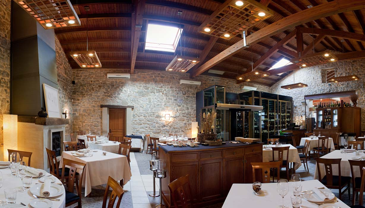 La Tabla Restaurant
